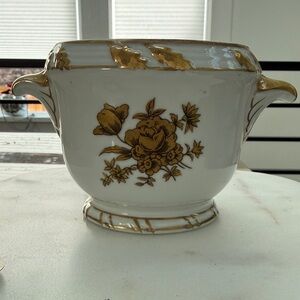 Vintage Gold and White Floral Porcelain Cashe Pot